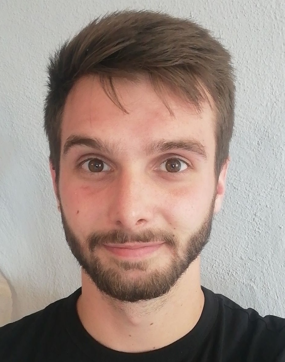 Niki Derkits